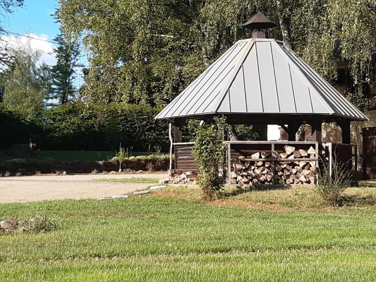 דירות Nidda Schellnhof Forsthaus Am Waldrand מראה חיצוני תמונה